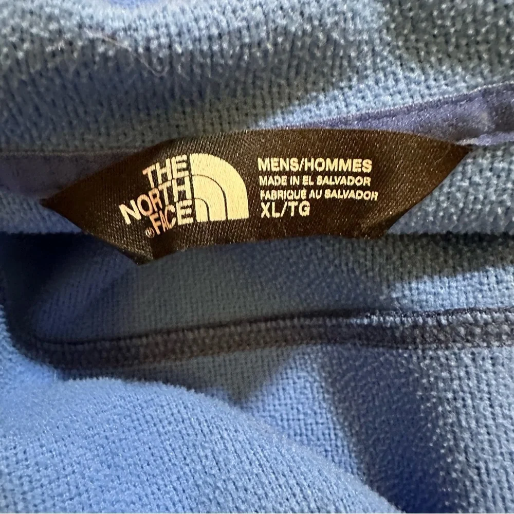 The North Face Men's Canyonlands Hoodie in stretch hardface fleece. Size Large